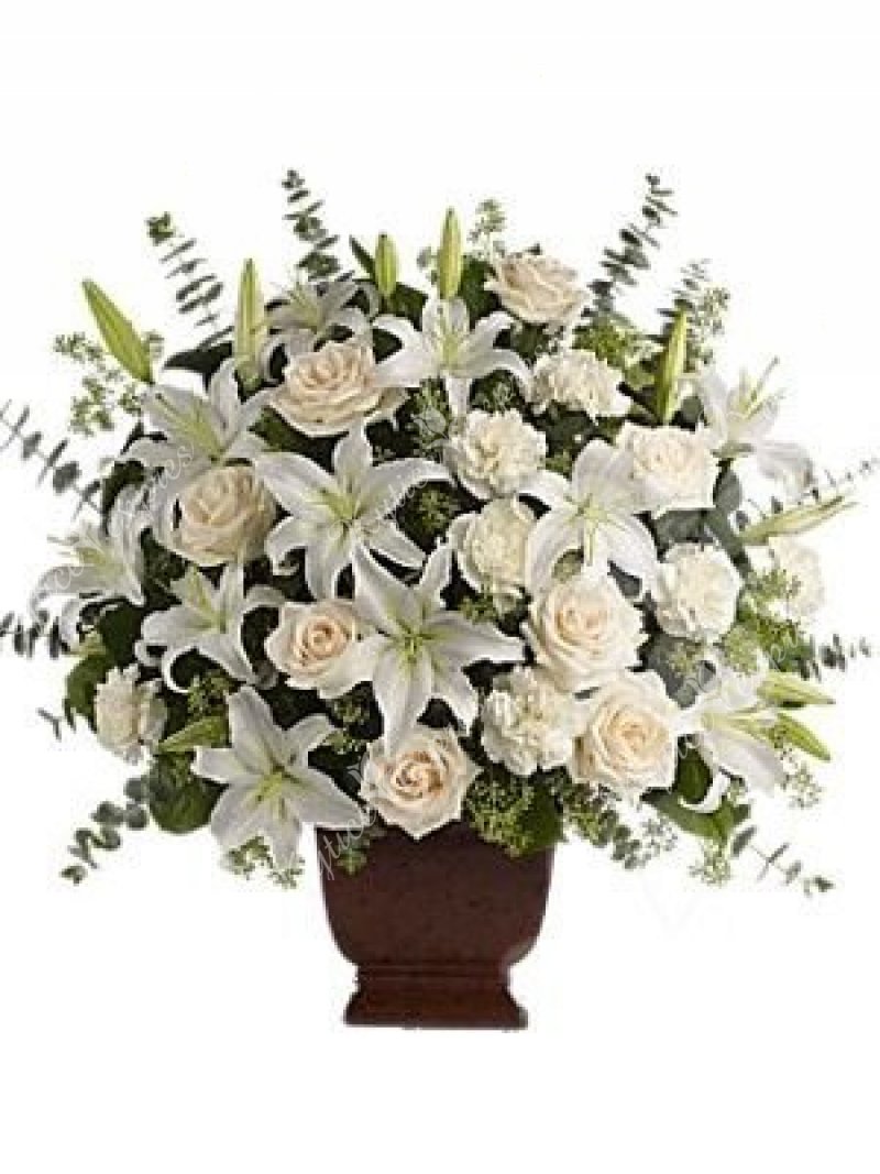 Funeral bouquet in white 24
